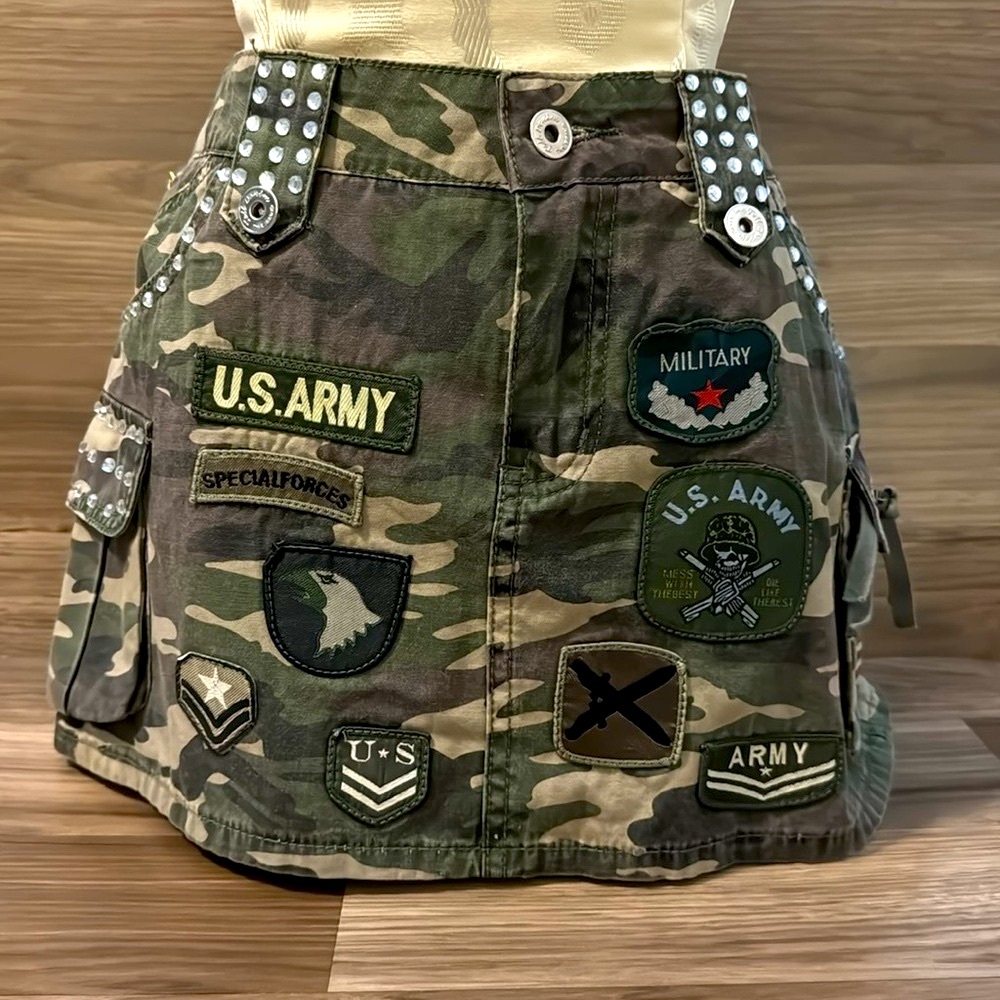Tell Premium Surplus Camo Swarovski Crystal Patches 5 Pockets Zip Mini Skirt L - Picture 2 of 15